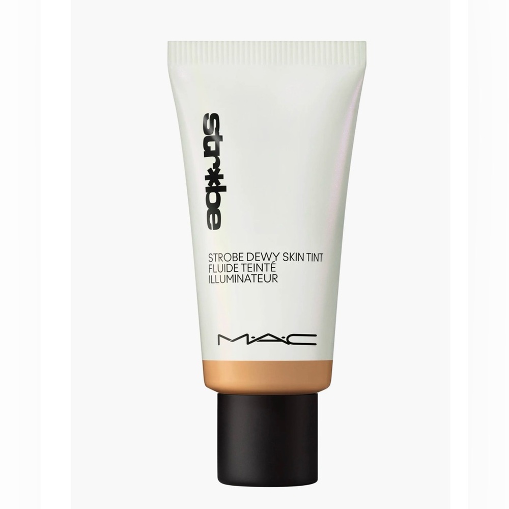 M.A.C Strobe Dewy Skin Tint Illuminator Medium 3/ 30 ml NEW